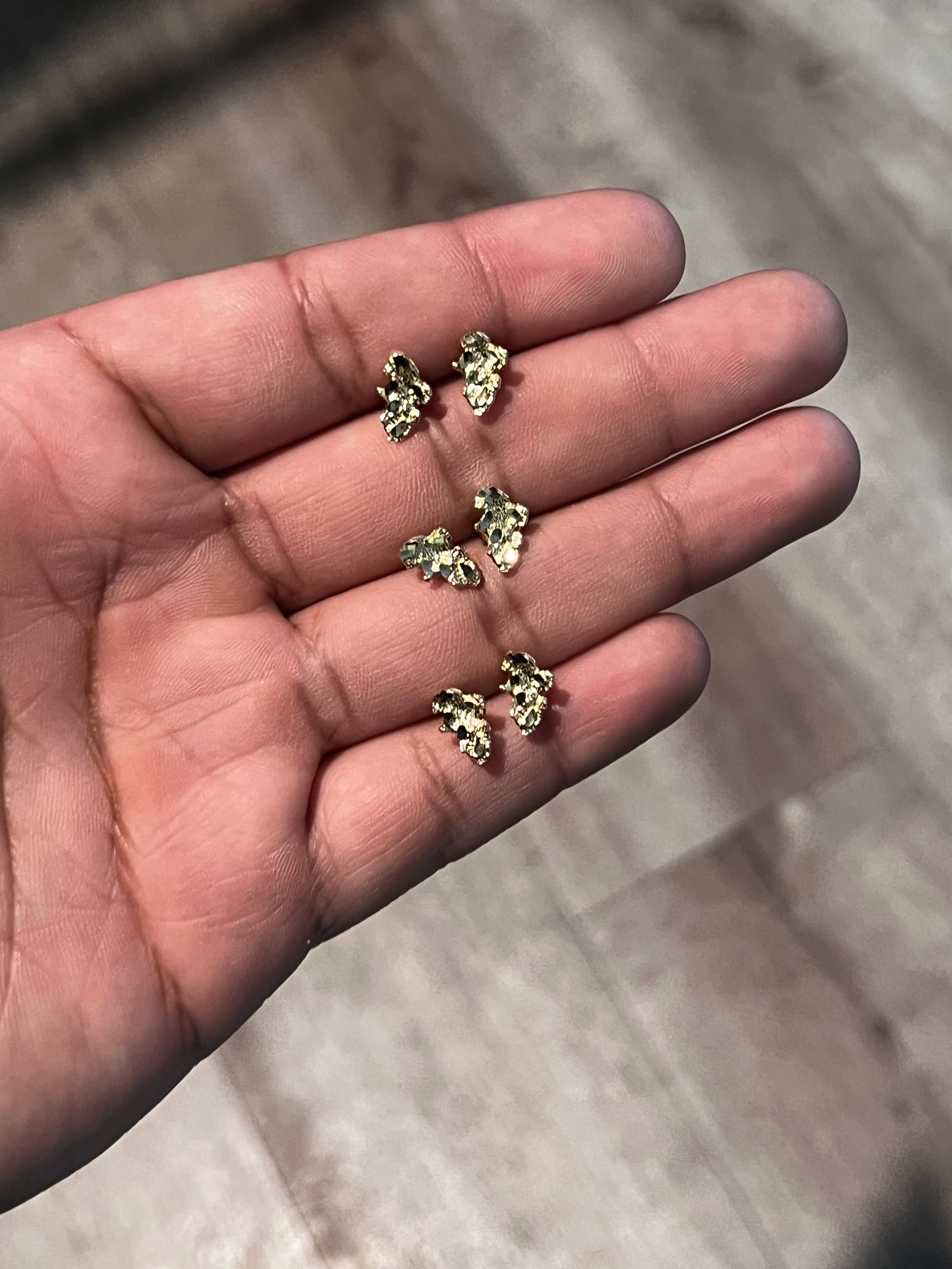 10k Nugget Earring small