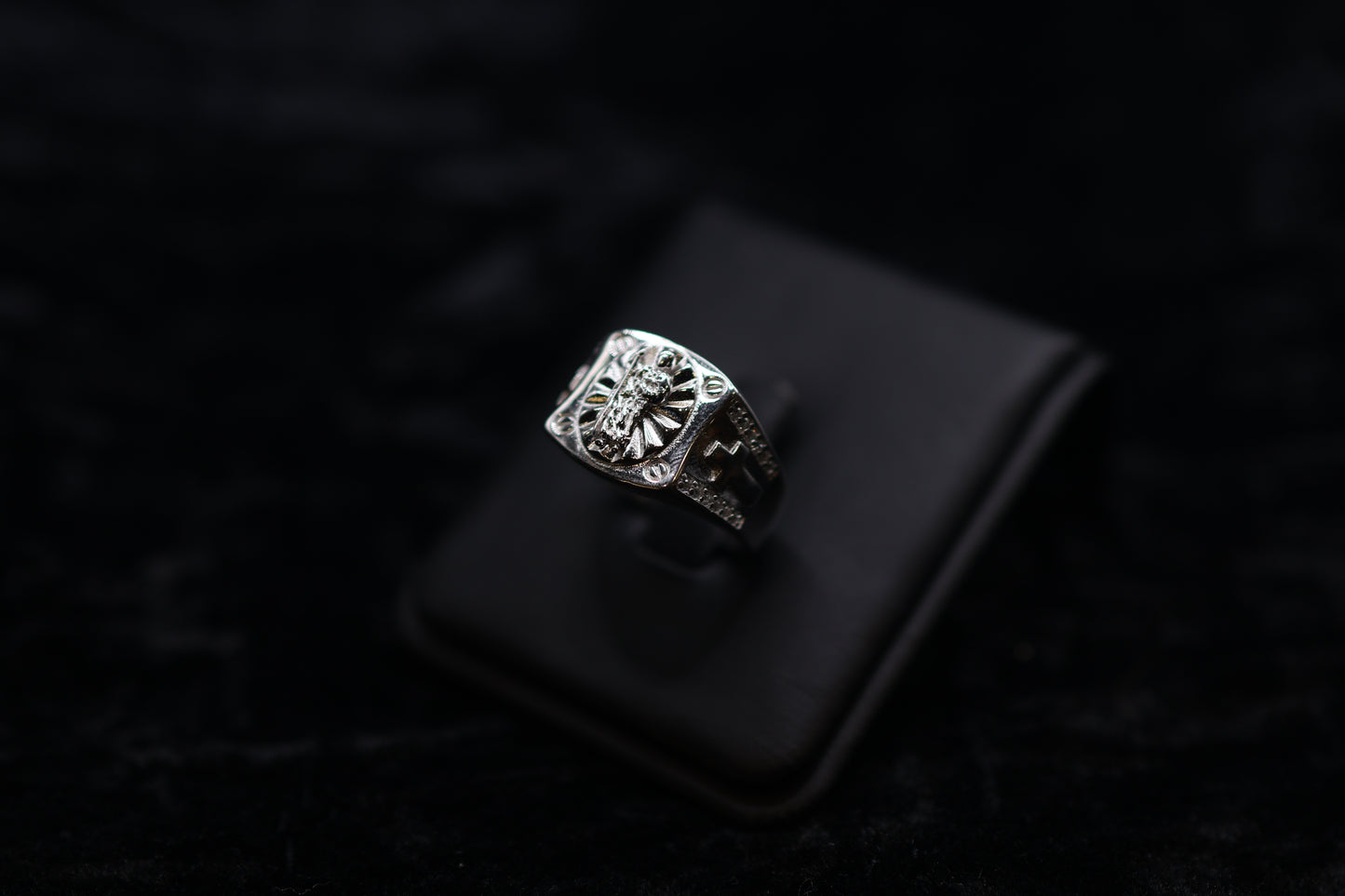 San Judas ring with cross