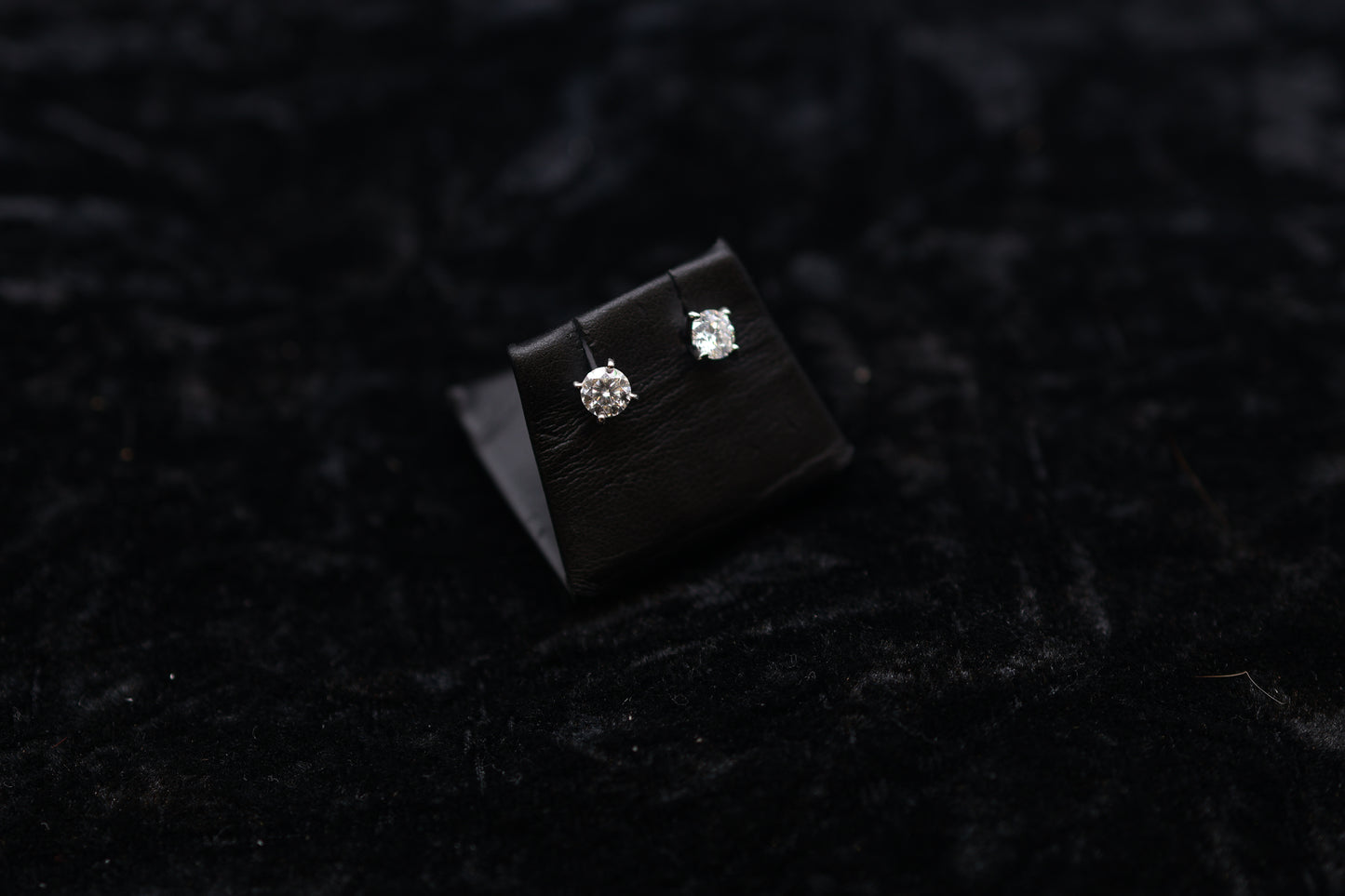 3MM square stud Moissonite earring