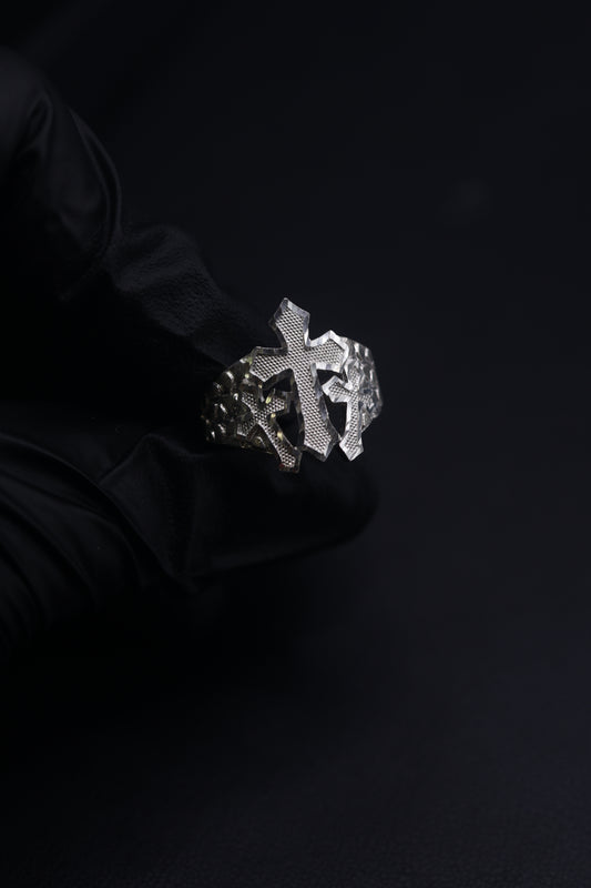 Nugget 3 cross ring Mens ring