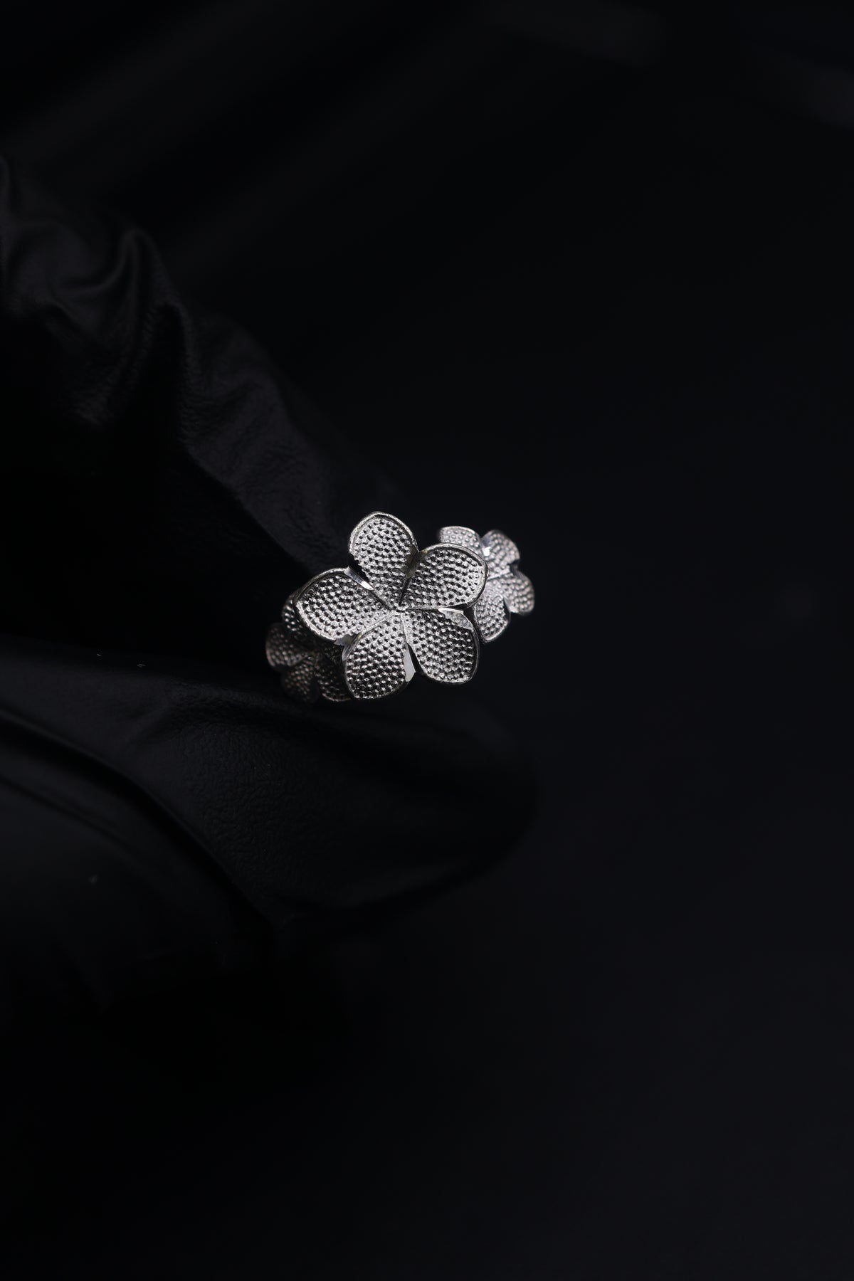 Silver Hibiscus ring