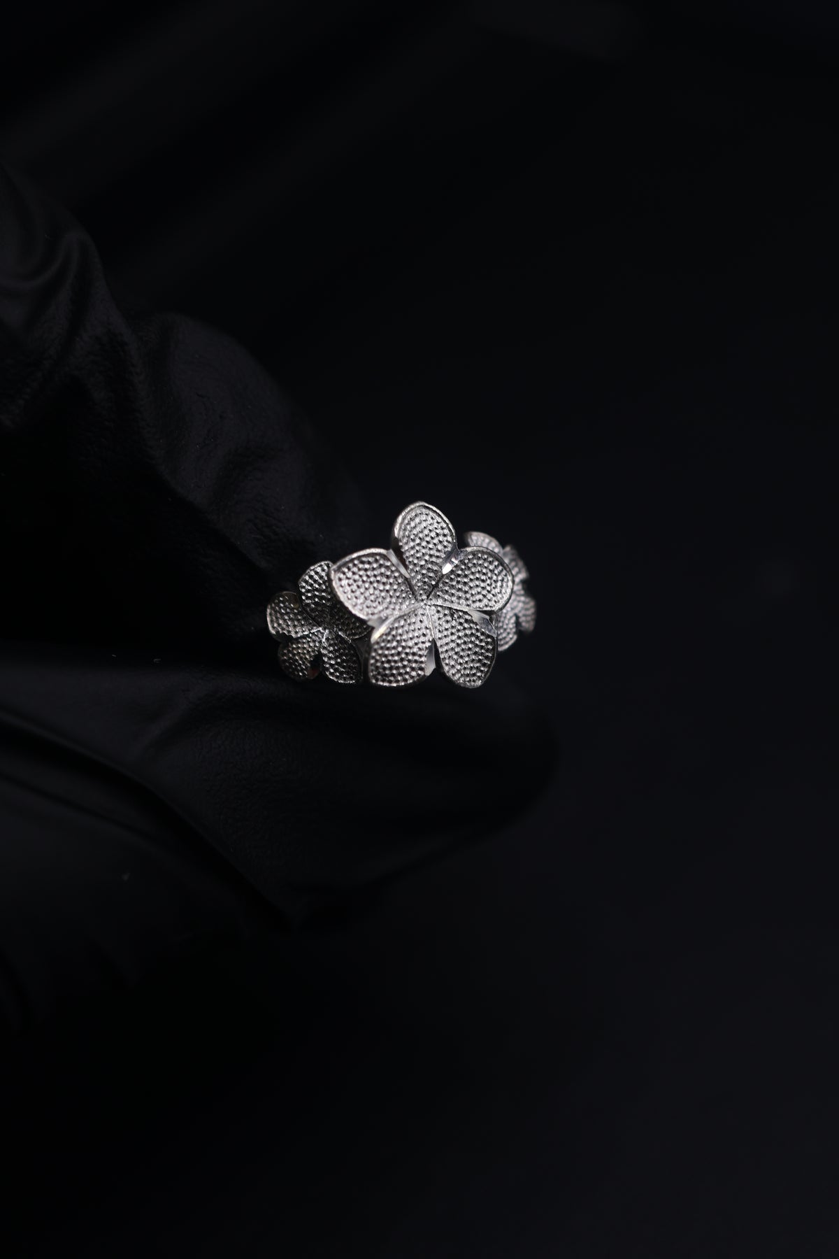 Silver Hibiscus ring