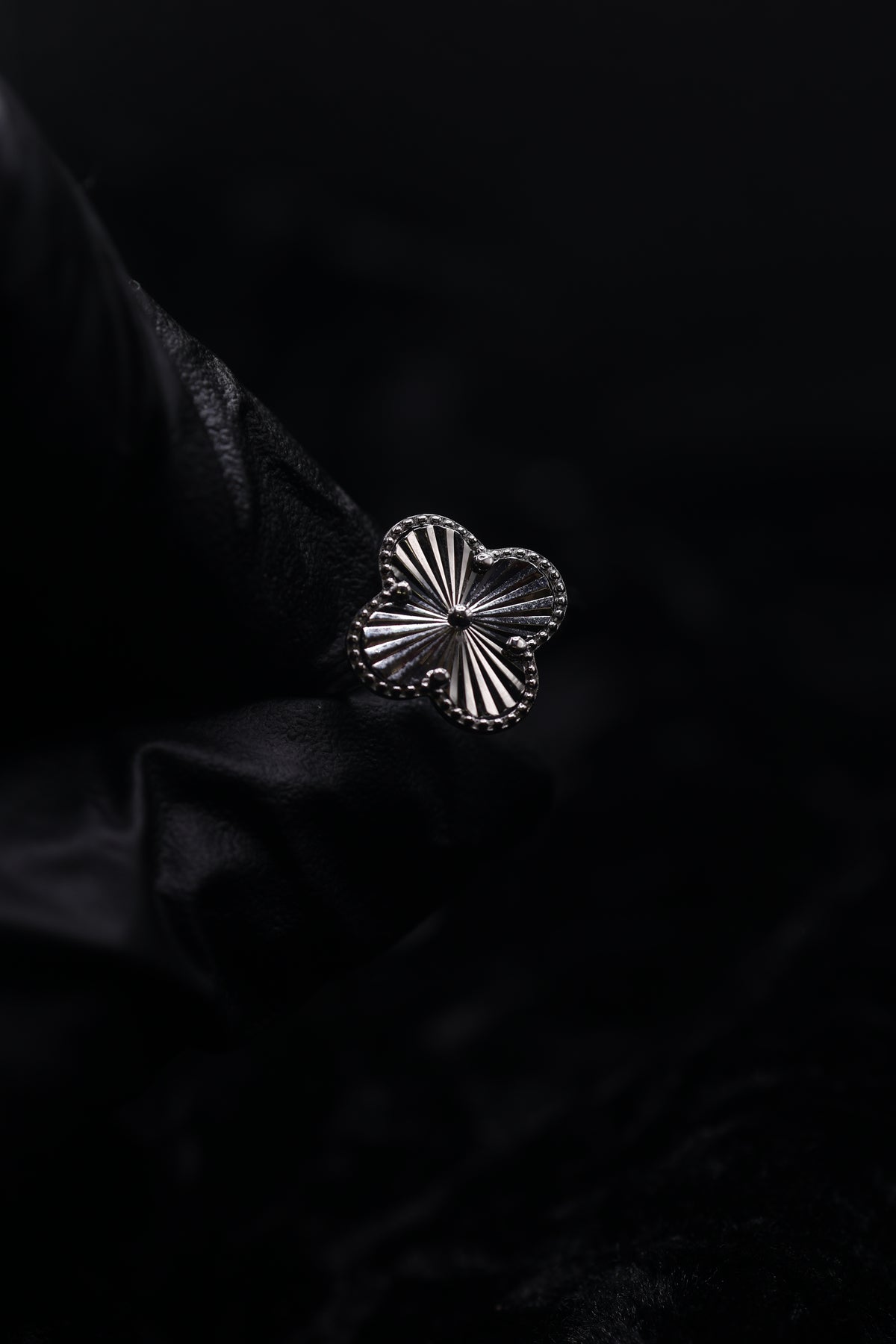 Four leaf Clover ring
