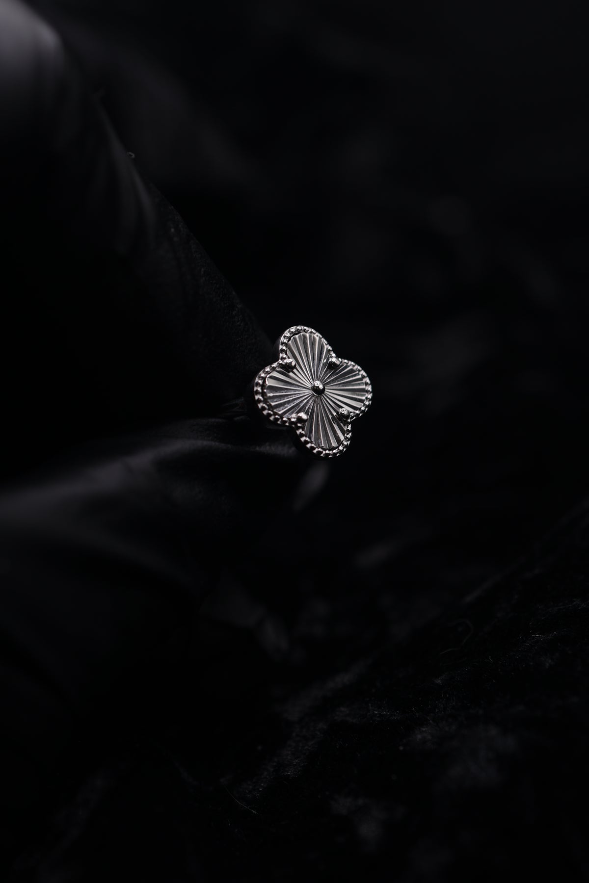 Four leaf Clover ring
