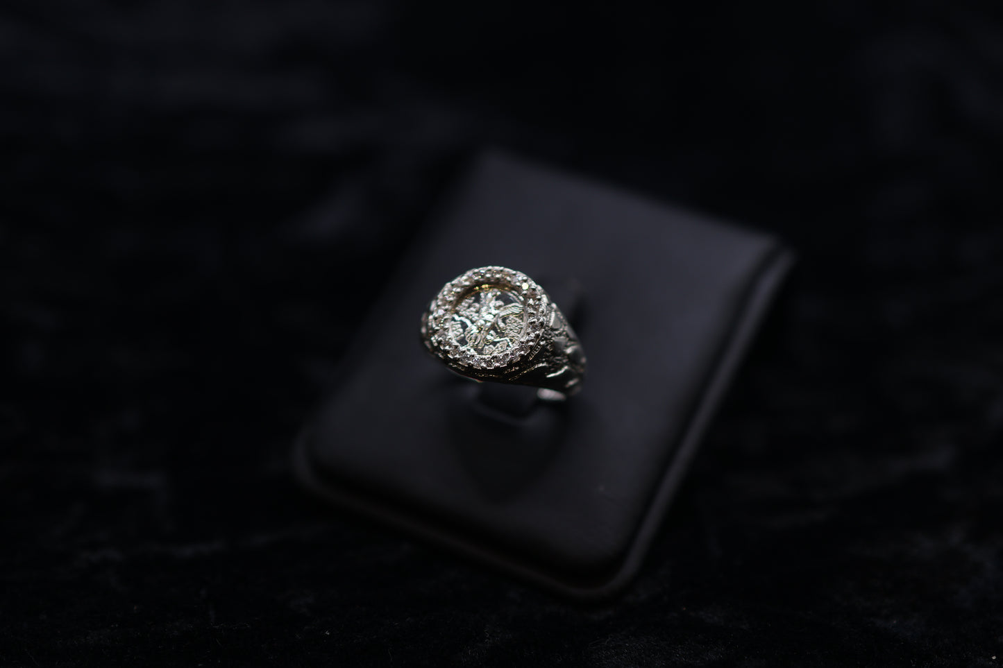 Round centenario Ring
