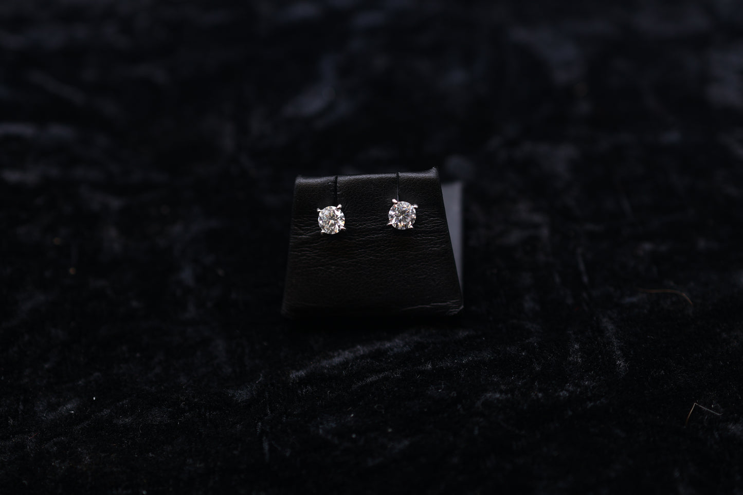 3MM square stud Moissonite earring