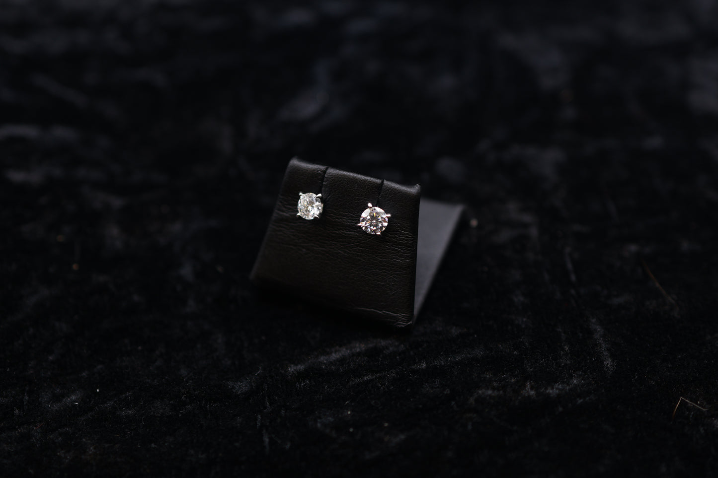 3MM square stud Moissonite earring